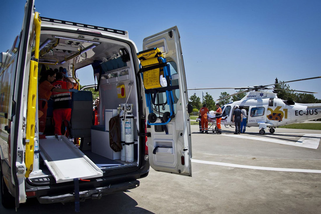 Ambulancia, en imagen de archivo (JULIÁN PÉREZ )