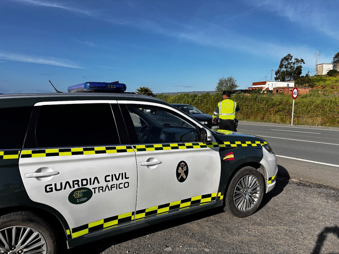 Coche de la Guardia Civil de Tráfico. Archivo (GUARDIA CIVIL)