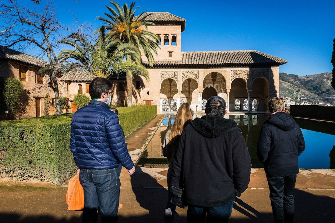 Visitantes en la Alhambra. Archivo (PATRONATO DE LA ALHAMBRA)