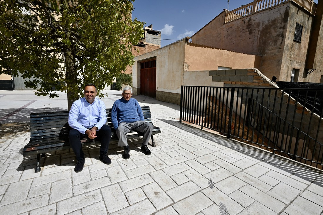Visita de Francis Rodríguez a Albuñuelas (DIPGRA)