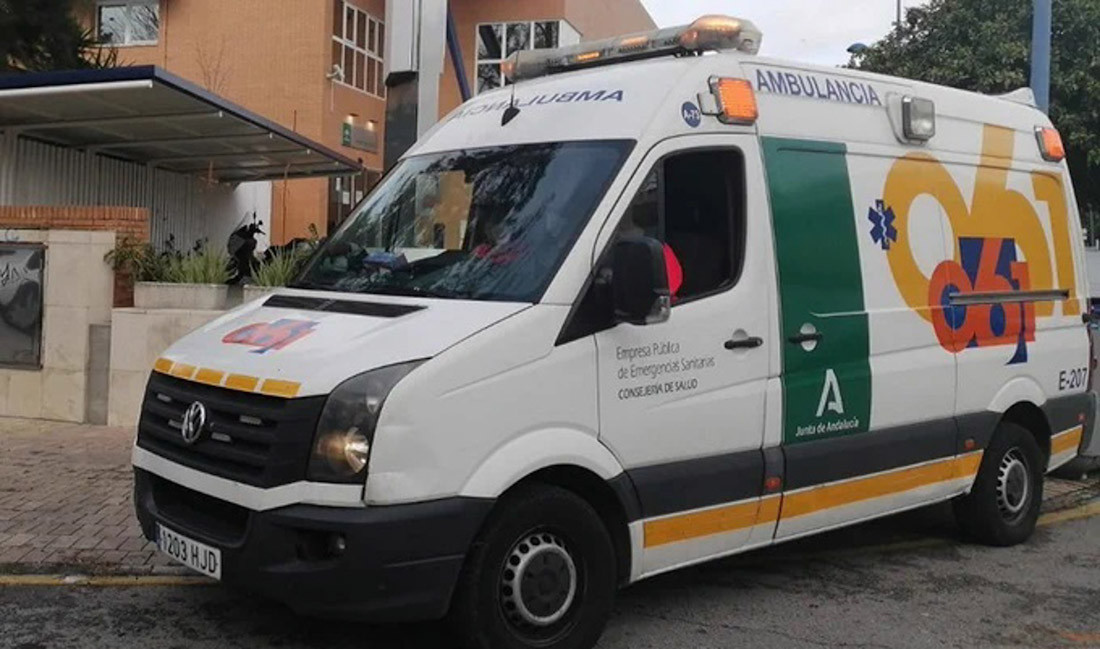 Ambulancia del 061, en imagen de archivo (112 ANDALUCIA)