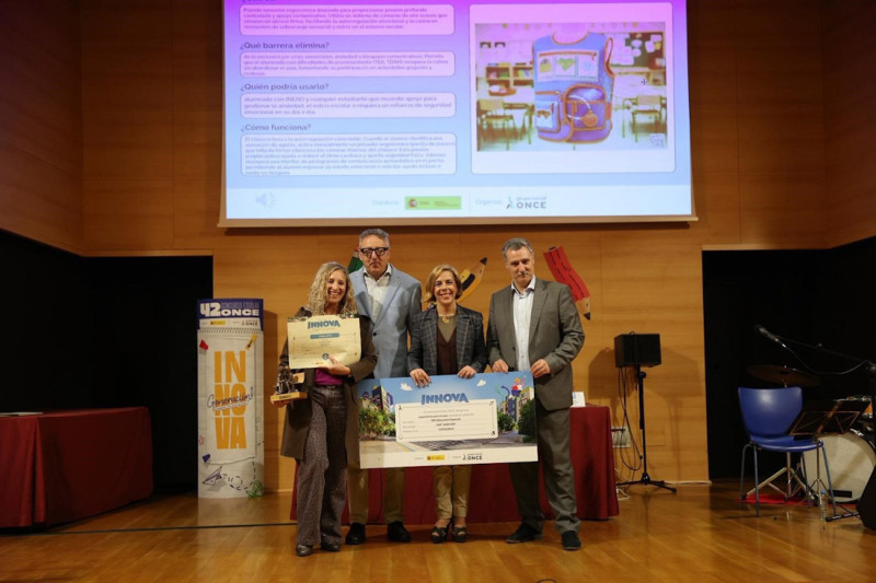 El CEIP Juan XXIII de Caniles recibe el premio Concurso Escolar ONCE (ONCE)
