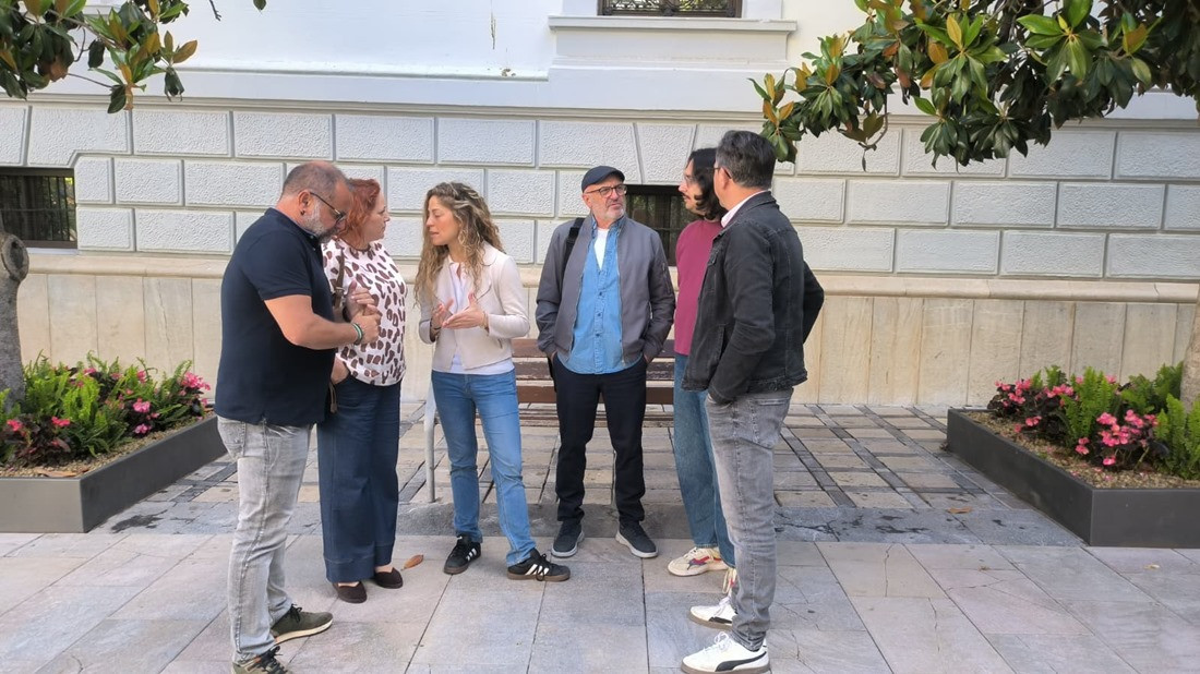(POR ANDALUCÍA)