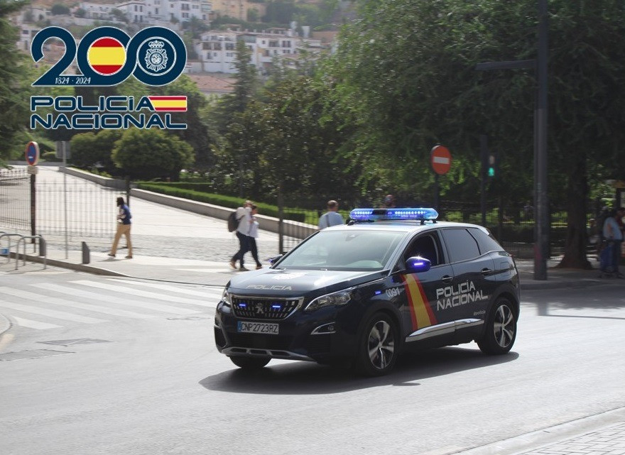 Vehículo de la Policía Nacional (POLICA NACIONAL)