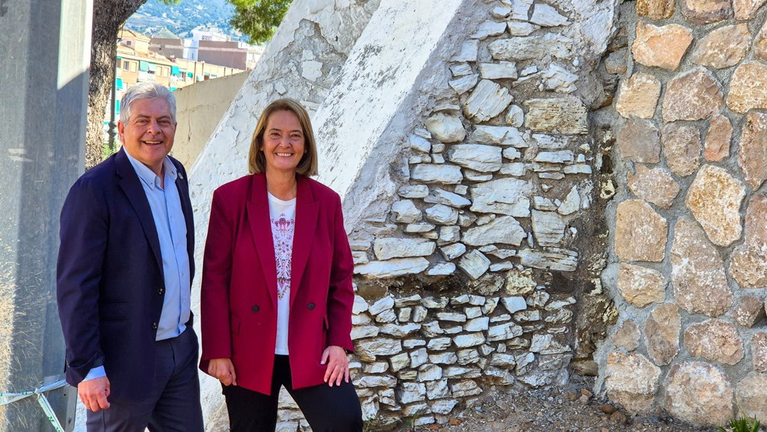 Obra muro Santuario Nuestra Señora de la Cabeza (AYTO. MOTRIL)