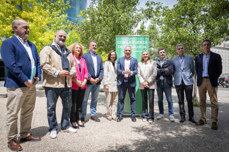 Visita de Elías Bendodo a Granada (PP)