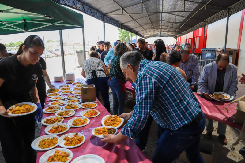 Paella solidaria en Huétor Tájar (AYTO. HUÉTOR TÁJAR) Paella solidaria en Huétor Tájar (AYTO. HUÉTOR TÁJAR)