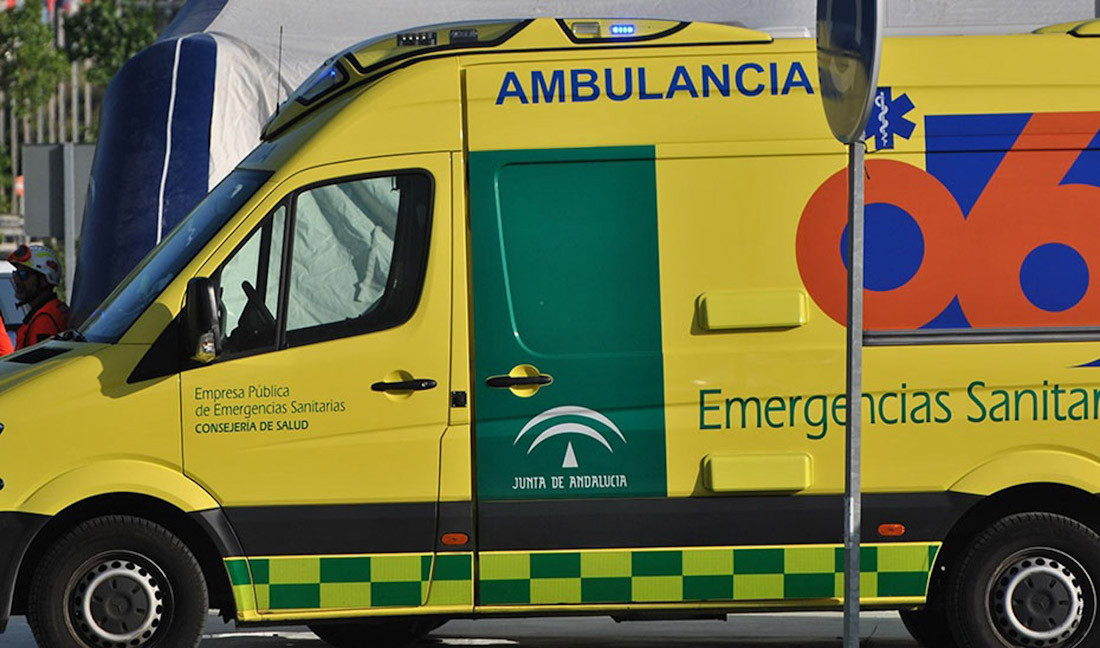 Ambulancia del Centro de Emergencias Sanitarias (CES) 061 (112 ANDALUCÍA)