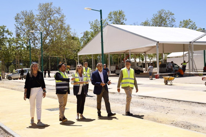 Visita al ferial (AYTO. GRANADA)