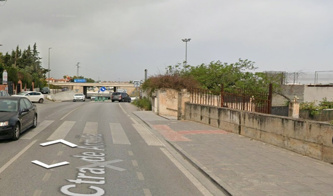 Carretera de Armilla, en Ogíjares (112 ANDALUCÍA)