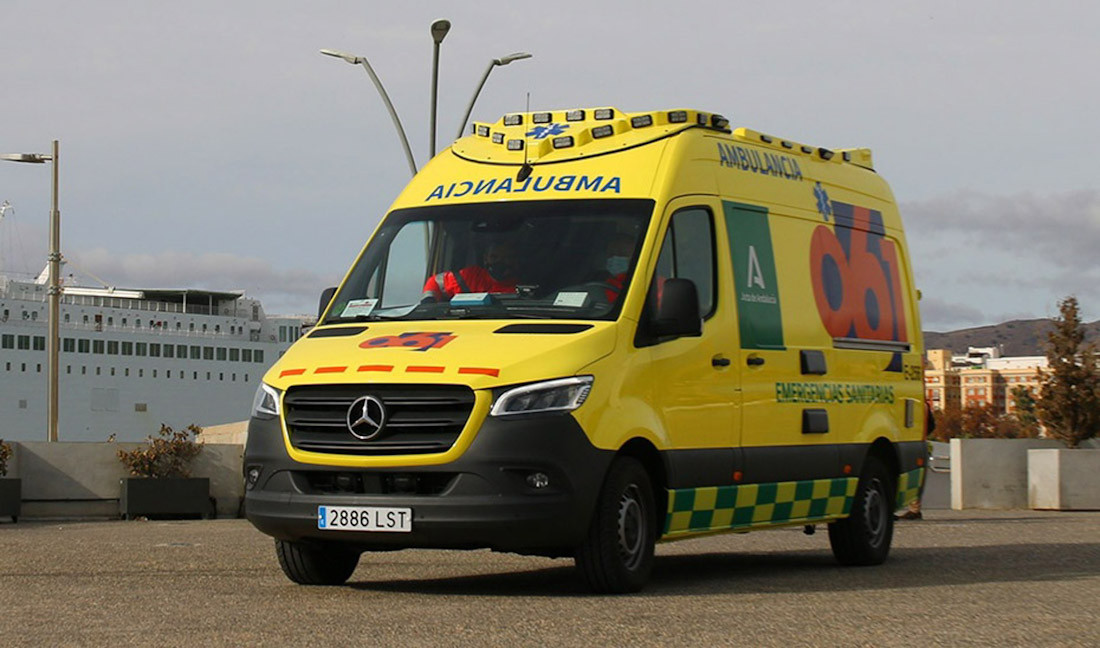 Ambulancia del Centro de Emergencias Sanitarias 061 (EMERGENCIAS 112 ANDALUCÍA)