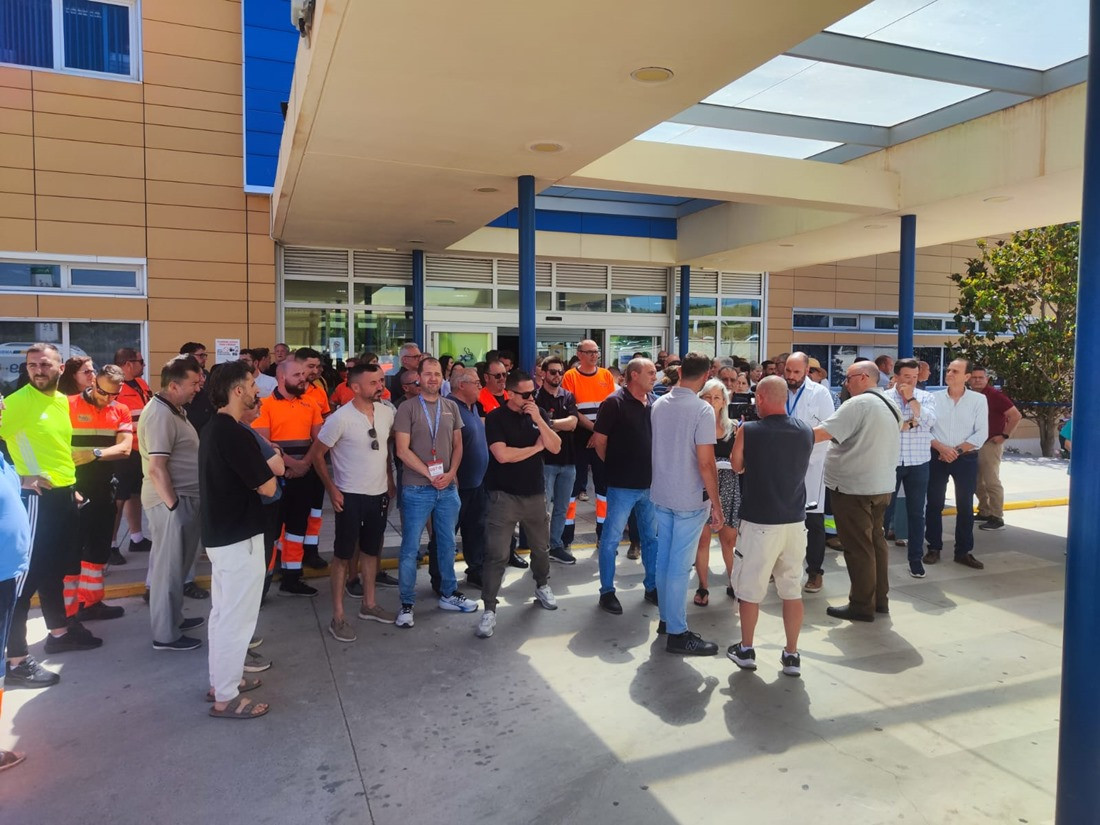 Concentración en Guadix por la agresión a un sanitario (UGT)