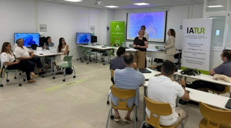 Jornada estratégica sobre turismo científico en Granada (FUNDACIÓN DESCUBRE) Jornada estratégica sobre turismo científico en Granada (FUNDACIÓN DESCUBRE)