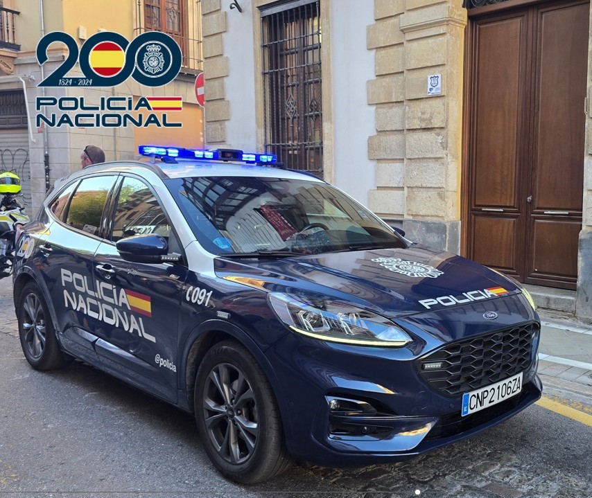 Vehículo de la Policía Nacional (POLICÍA NACIONAL)