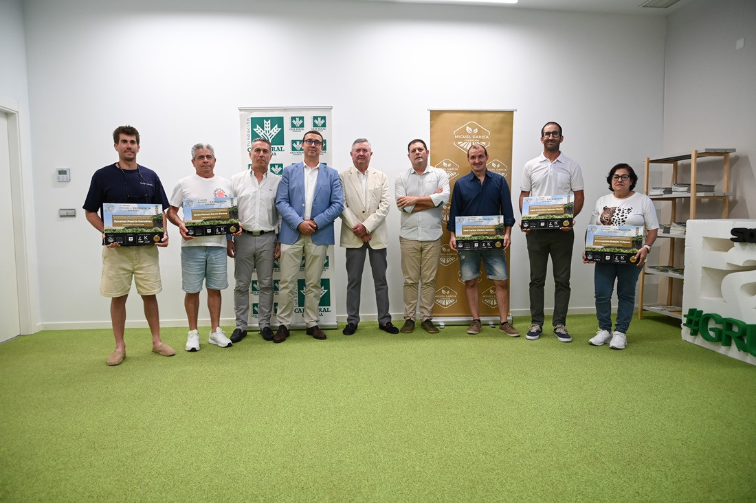 Agricultores galardonados (FUNDACIÓN MIGUEL GARCÍA SÁNCHEZ)