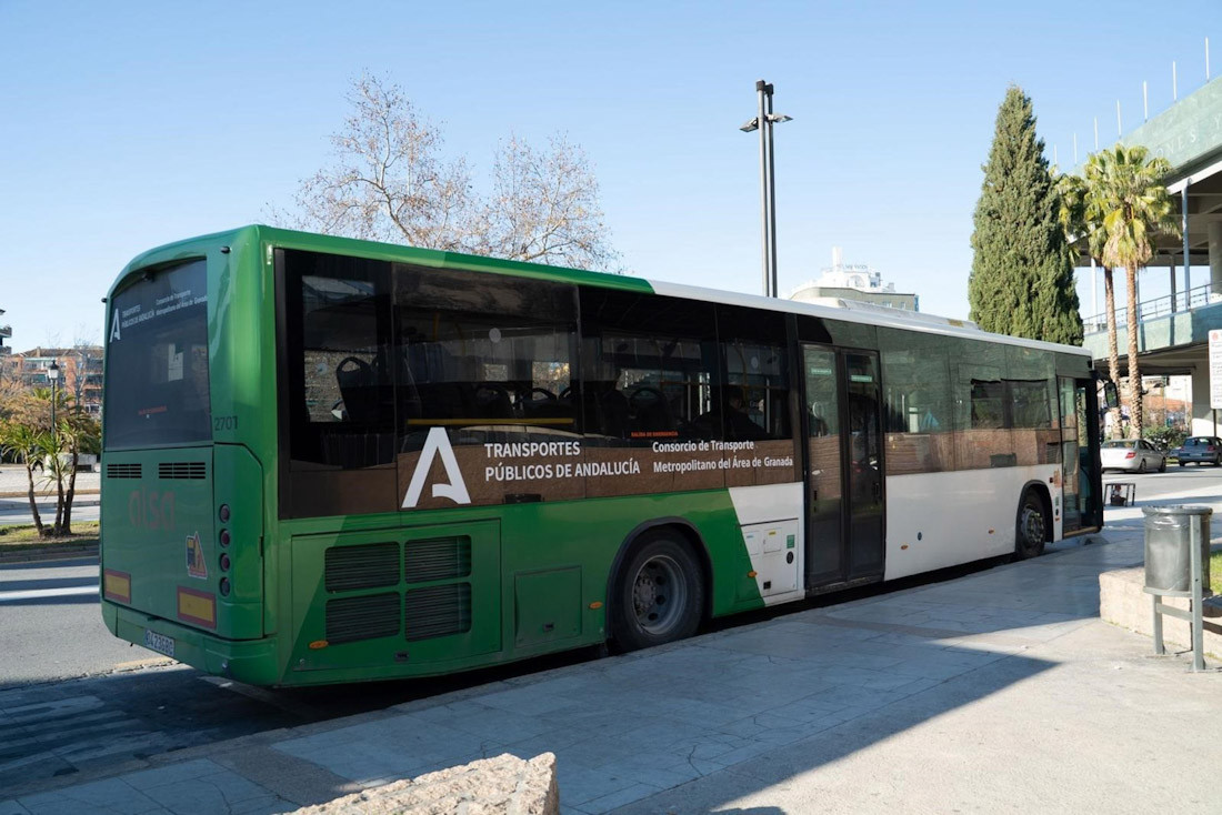 Autobús del consorcio metropolitano de Granada (JUNTA DE ANDALUCÍA)