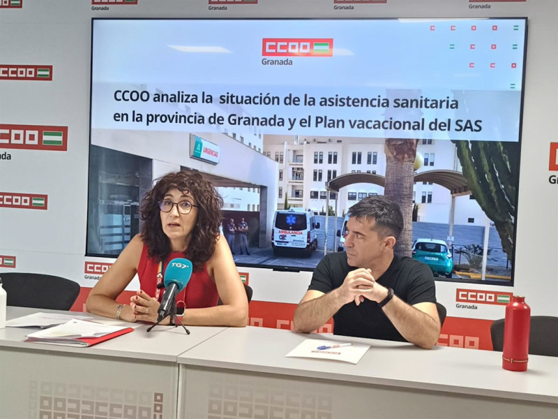 El secretario general de CCOO de Granada, Daniel Mesa, y la secretaria general del sindicato de Sanidad y Sectores Sociosanitarios de CCOO Granada, María Ángeles Carranza (CCOO) El secretario general de CCOO de Granada, Daniel Mesa, y la secretaria general del sindicato de Sanidad y Sectores Sociosanitarios de CCOO Granada, María Ángeles Carranza (CCOO)