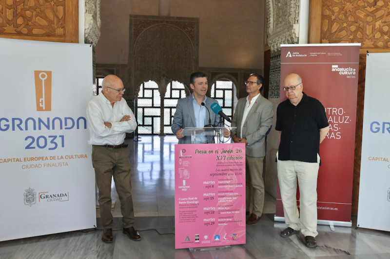 Presentación de 'Poesía en el Jardín' (GPMEDIA)