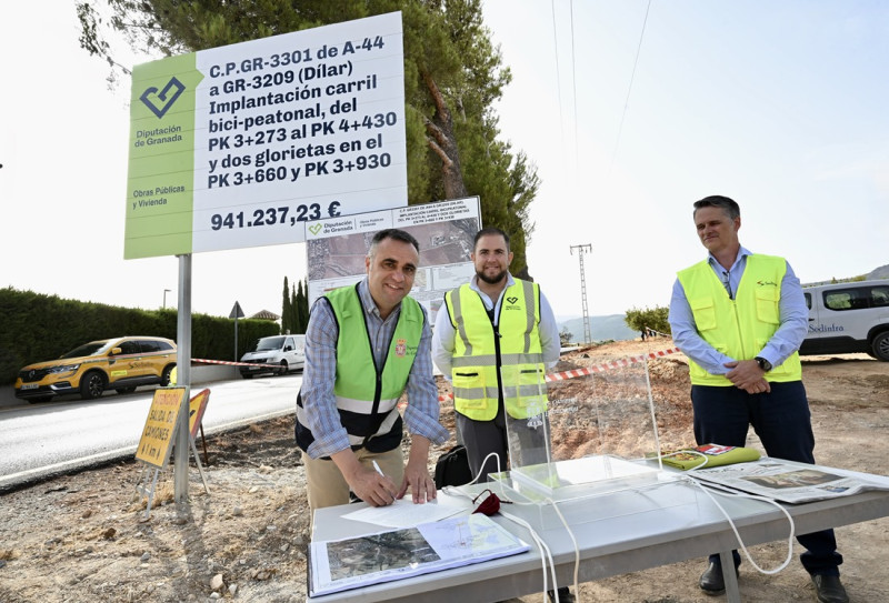 Puesta de la primera piedra del carril bici-peatonal (DIPGRA) Puesta de la primera piedra del carril bici-peatonal (DIPGRA)