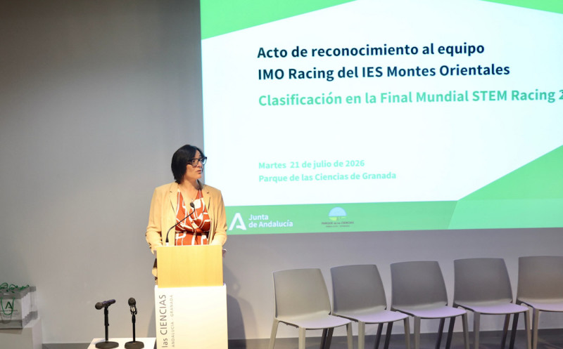 Recibimiento al equipo IMO Racing del IES Montes Orientales (GPMEDIA)