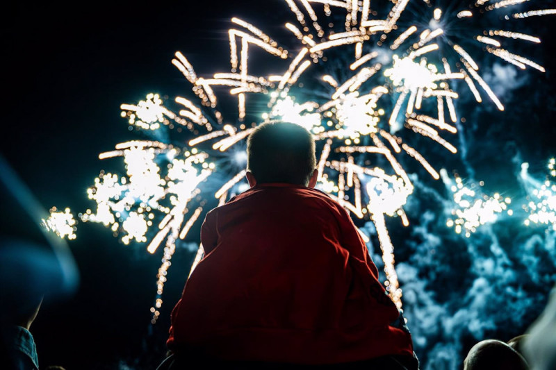Espectáculo de fuegos artificiales, en imagen de archivo (AYUNTAMIENTO DE COLMENAR VIEJO)