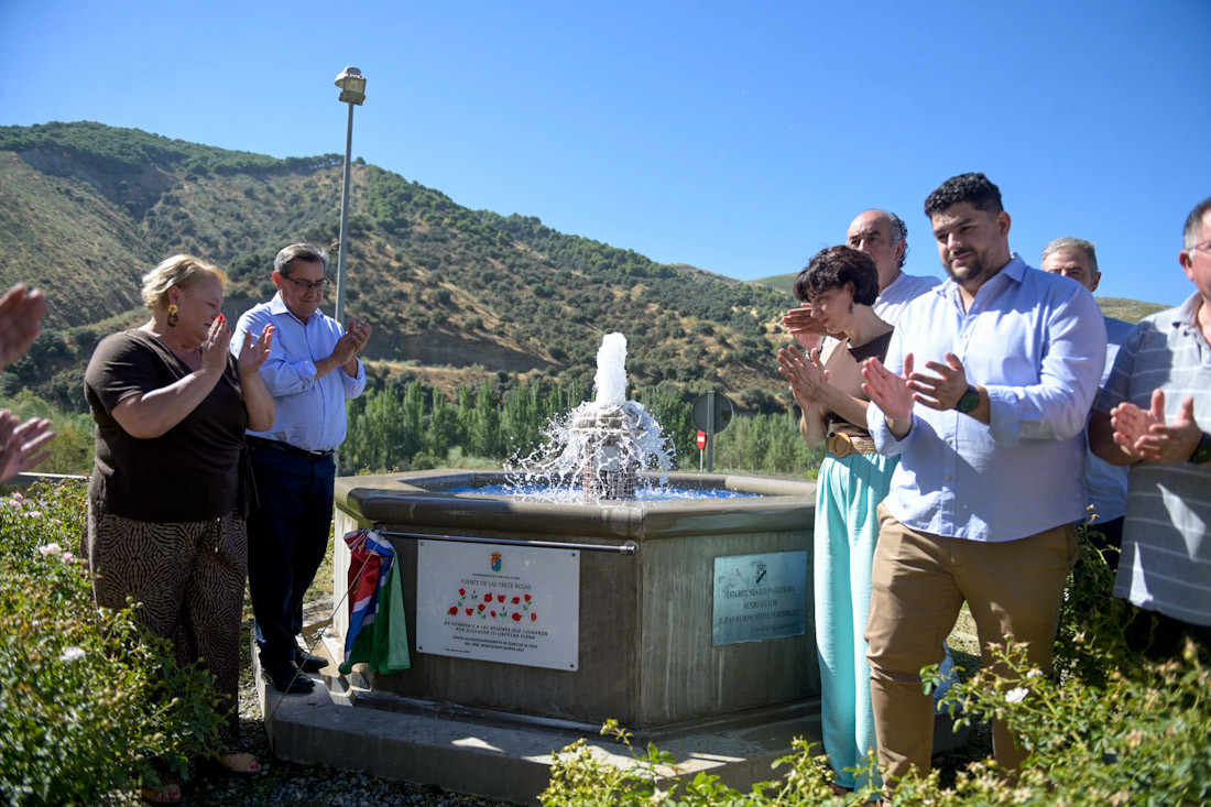 Inauguración de la Fuente de las Treces Rosas (GPMEDIA)