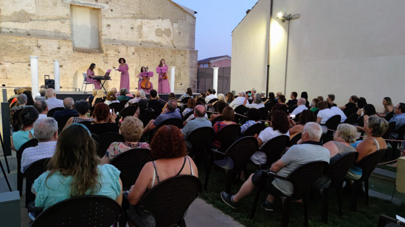 (AYTO. HUÉTOR TÁJAR) (AYTO. HUÉTOR TÁJAR)