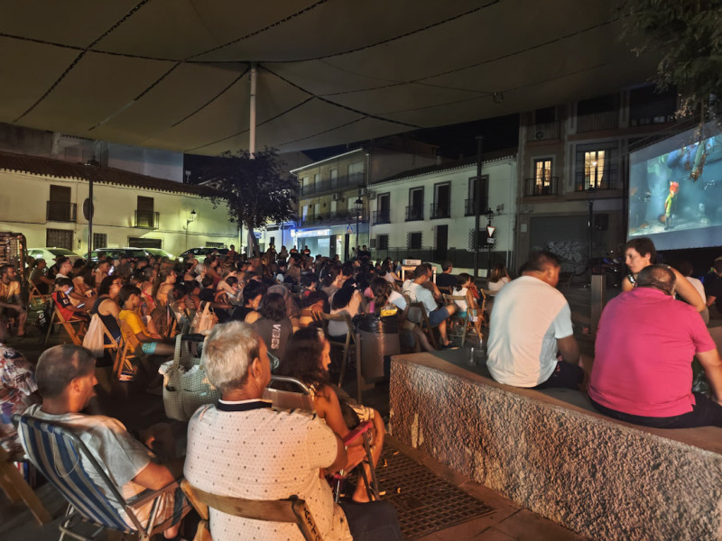 Cine de verano en La Zubia (AYTO. LA ZUBIA) Cine de verano en La Zubia (AYTO. LA ZUBIA)