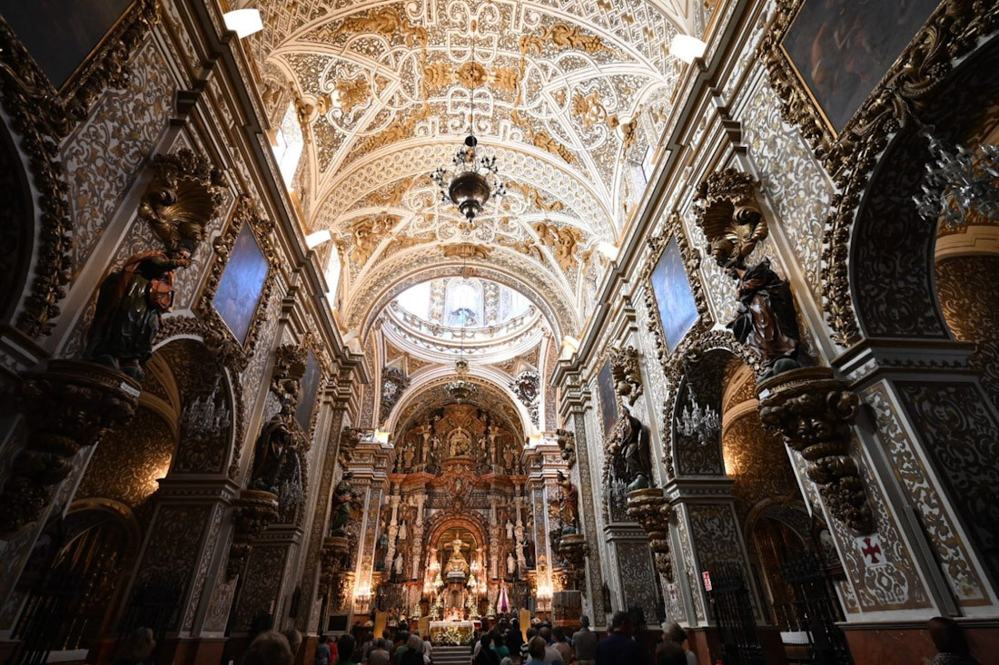 Basílica de Nuestra Señora de las Angustias (JUNTA DE ANDALUCÍA)