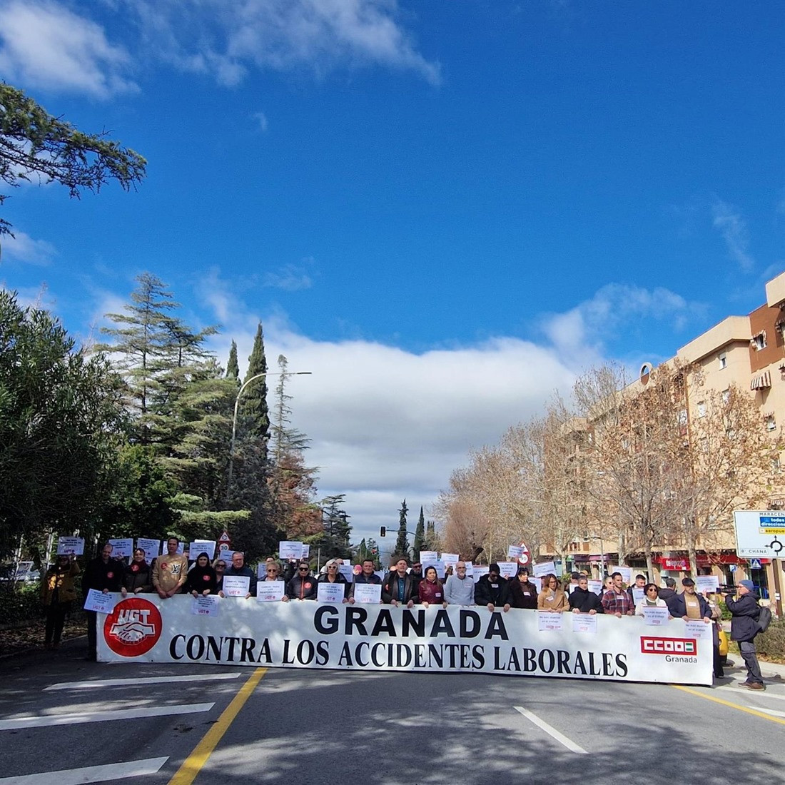 Concentración por la muerte de un trabajos en Nigüelas CCOO/ARCHIVO)