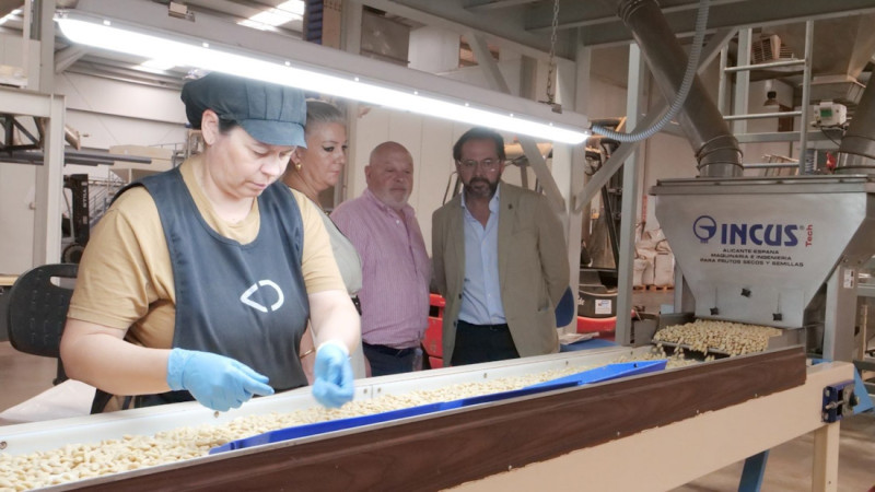 Visita a Almendras Donaire (JUNTA) Visita a Almendras Donaire (JUNTA)