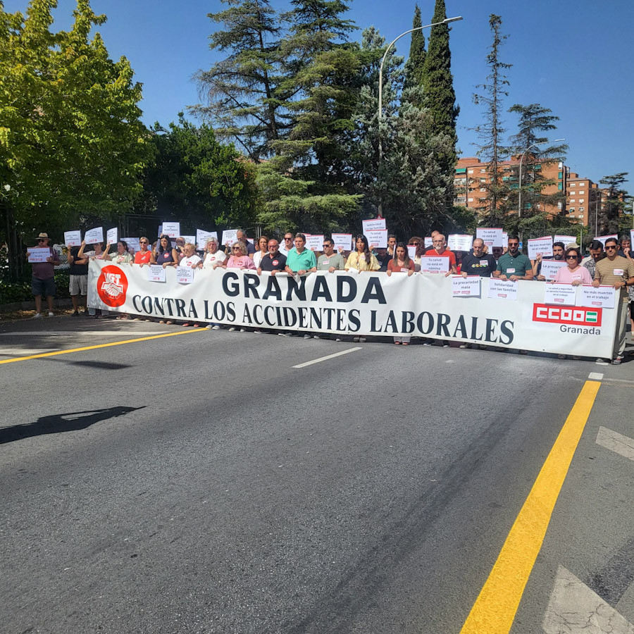 Concentración contra los accidentes laborales (UGT)