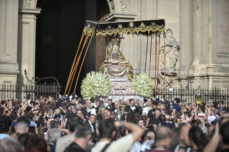 Procesión de la Virgen de las Angustias (GPMEDIA) Procesión de la Virgen de las Angustias (GPMEDIA)