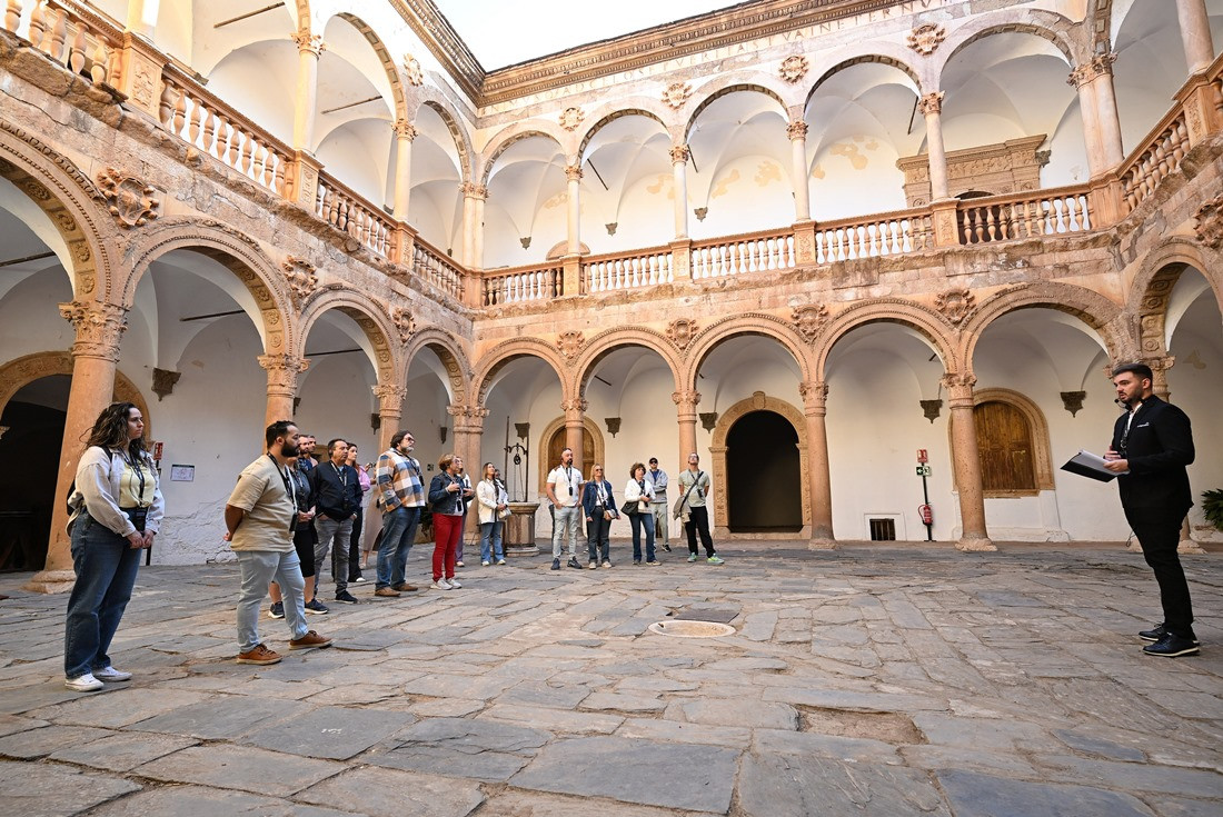 Visita a La Calahorra (DIPGRA)